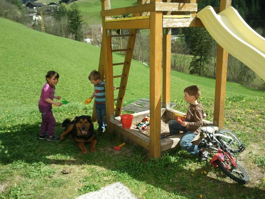 Mantingerhof Apartments Funes  Luaran gambar